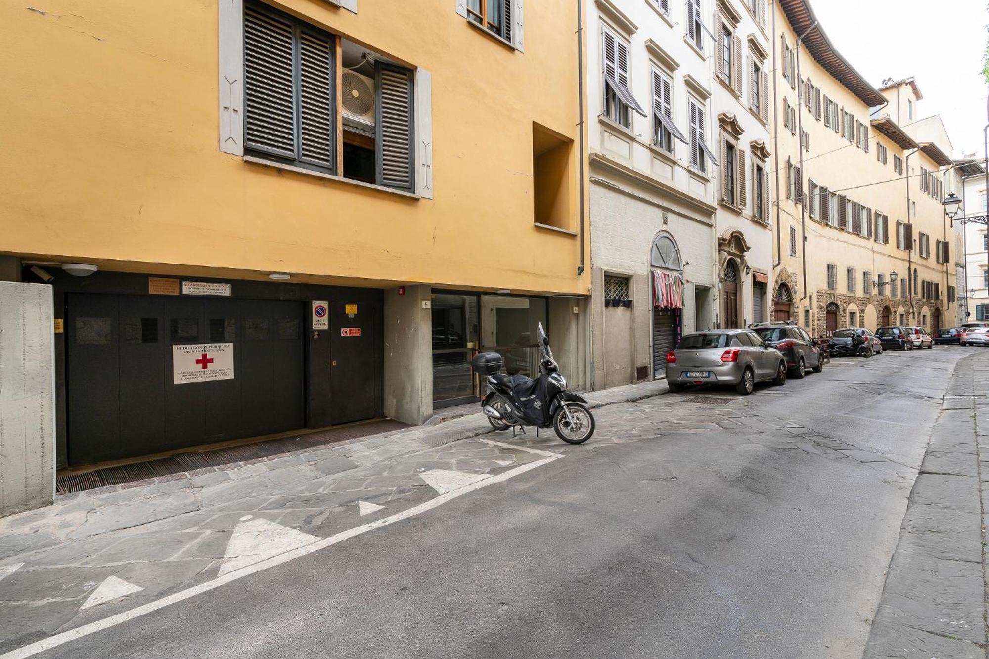 Malenchini, Apartamento Florencia